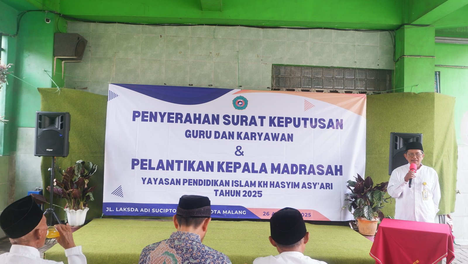 Pelantikan Kepala MI/MTs KH. Hasyim Asy’ari serta Penyerahan SK Guru dan Karyawan Masa Khidmat 2025-2029